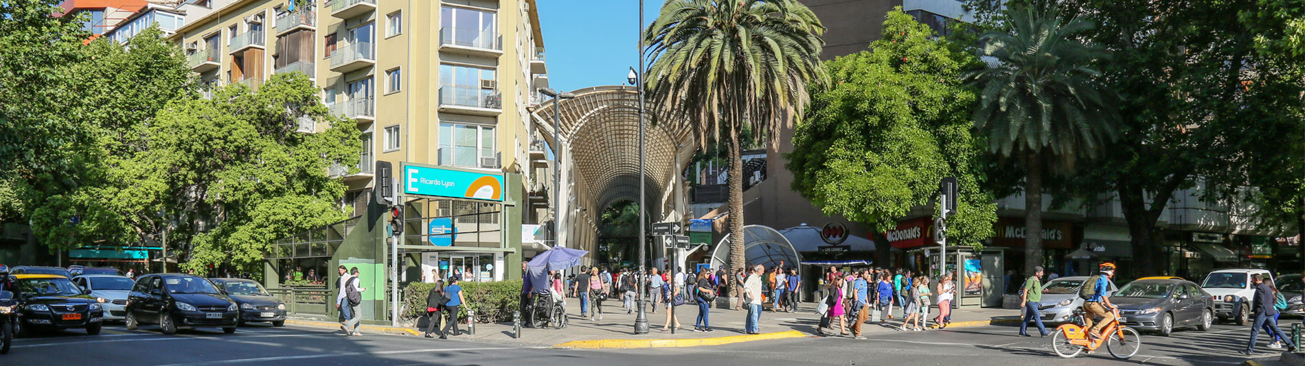 Providencia - Metro Los Leones