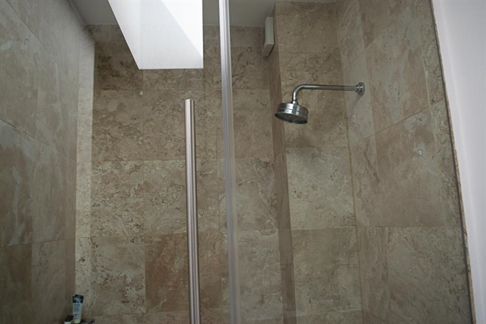 Baño Habitación 1