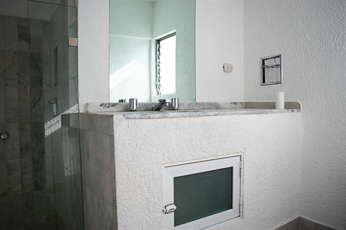 Baño Habitación 1