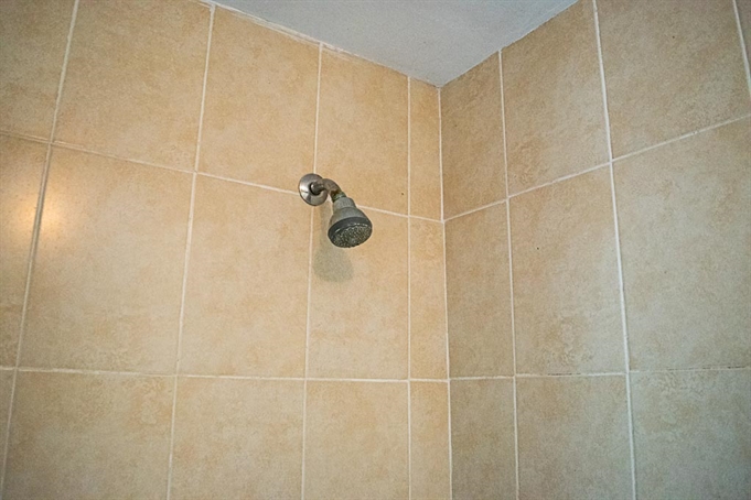 Baño Habitación 1