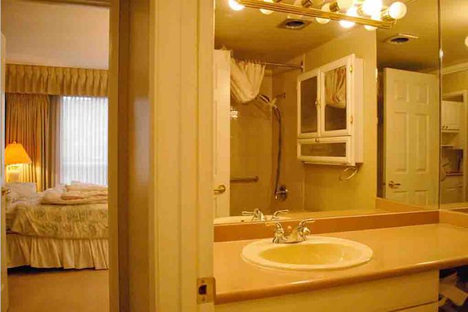 Bathroom - Bedroom