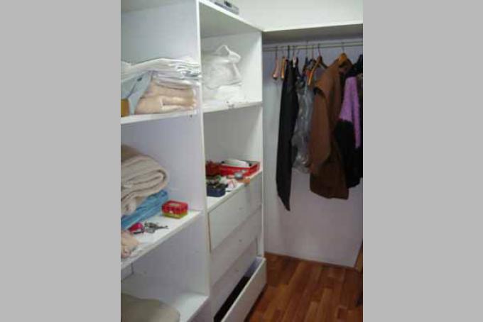 Walking closet