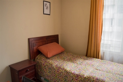 Furnished accommodation Darko - Metro La Moneda (2770)