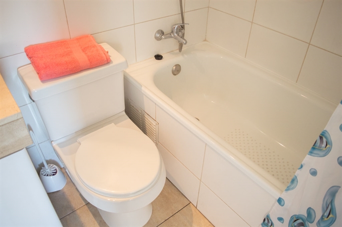 Baño Habitación 1
