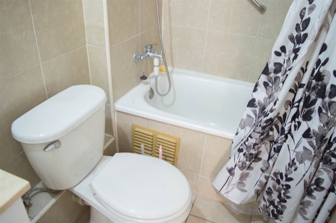 Baño Habitación 1