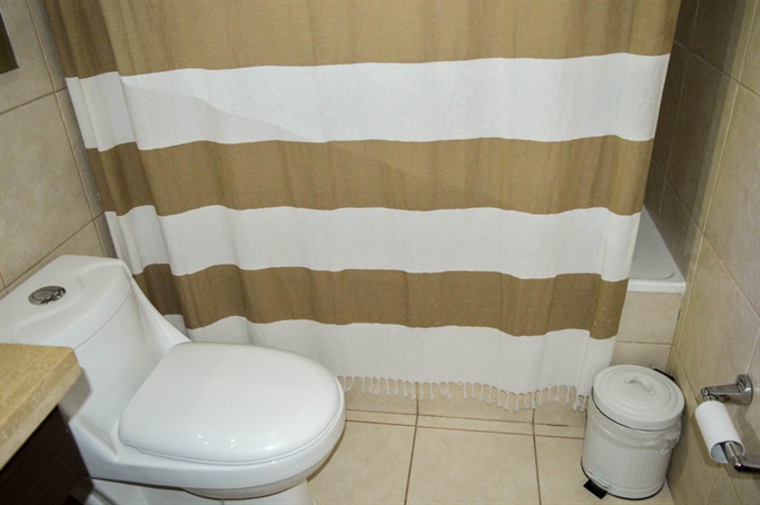 Baño Habitación 1