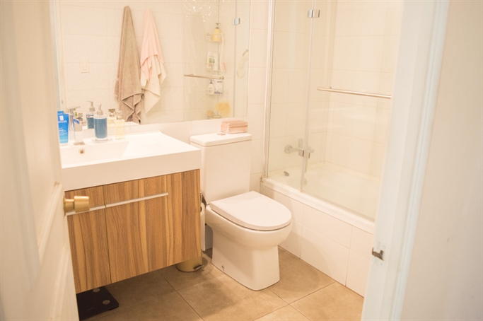 Baño Habitación 1