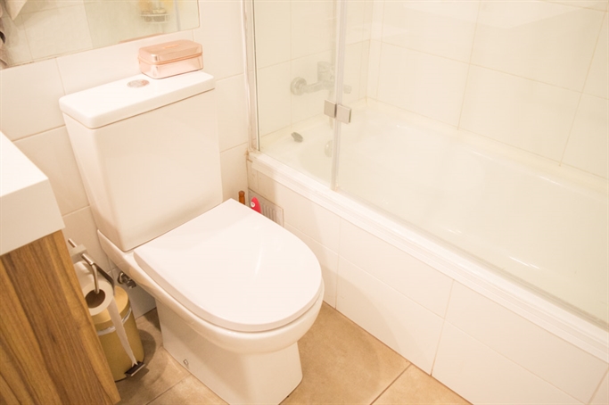 Baño Habitación 1