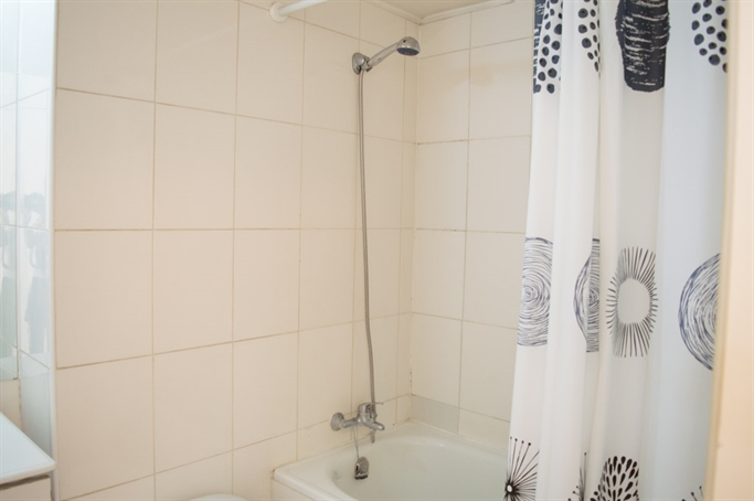 Baño Habitación 1
